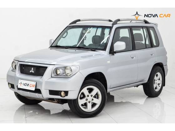 MITSUBISHI PAJERO TR4 2.0 4X4 16V 131CV GASOLINA 4P AUTOMÁTICO MITSUBISHI PAJERO TR4 2.0 4X4 16V 131CV GASOLINA 4P AUTOMÁTICO
